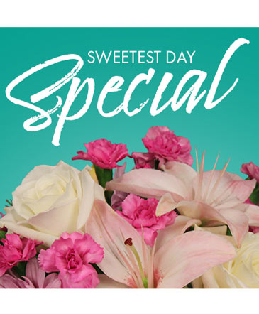 Sweetest Day Special Designer's Choice in Conneaut, OH | MORRIS FLOWERS & GIFTS